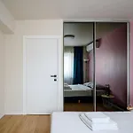 The Quark Modern Designed 2br Craiova