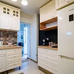 Apartment The Quark Modern Designed 2br *