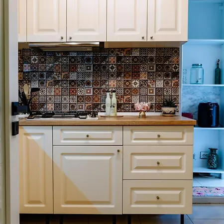 The Quark Modern Designed 2br * Craiova