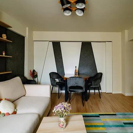 The Quark Modern Designed 2br Lägenhet Craiova