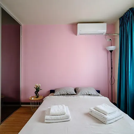 The Quark Modern Designed 2br Διαμέρισμα